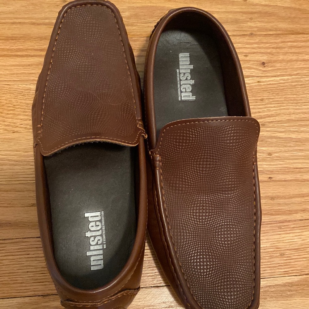 Men size 10 brown loafers